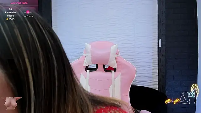 Snapshot of Bella_reaset18 chatting on 12/03/24, 07:22 Bella reaset18 online show from 12/03/24, 07:22