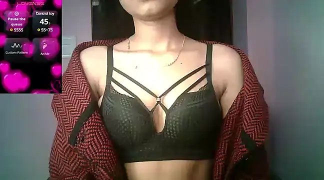 Aaisha urs online show from 01/07/25, 06:27