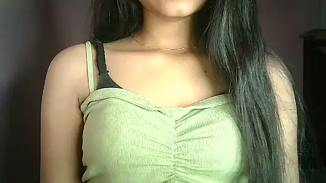 Aaisha urs online show from 02/12/25, 12:22