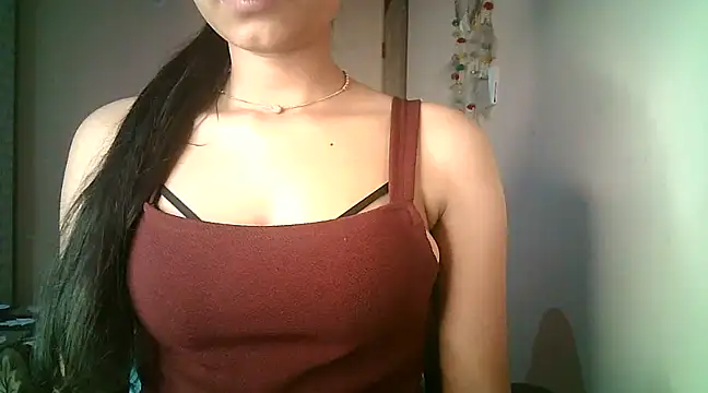 Aaisha urs online show from 02/25/25, 03:31