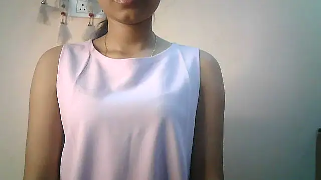 Aaisha urs online show from 03/05/25, 07:49