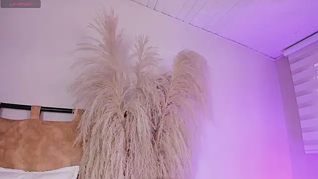 ariana rosse   online show from 01/21/25, 03:43