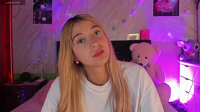 ariana rosse   online show from 09/29/25, 11:04