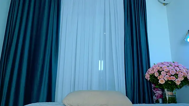 Snapshot of Brenda_M00n chatting on 11/26/25, 03:02 Brenda M00n online show from 11/26/25, 03:02