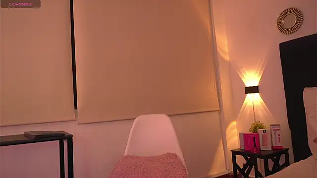 Snapshot of Chloe_Cherry21 chatting on 10/09/25, 03:04 Chloe Cherry21 online show from 10/09/25, 03:04