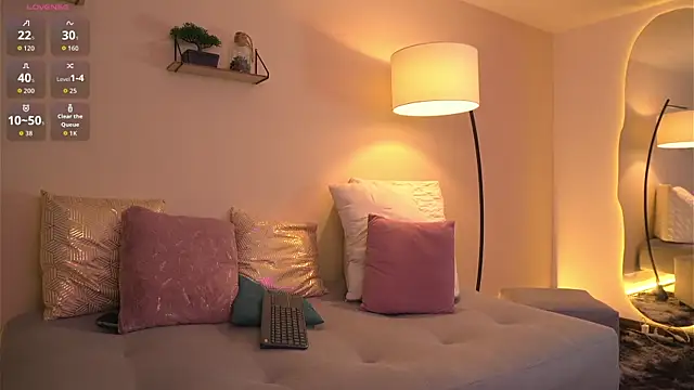 Snapshot of Chloe_Cherry21 chatting on 11/05/25, 02:55 Chloe Cherry21 online show from 11/05/25, 02:55