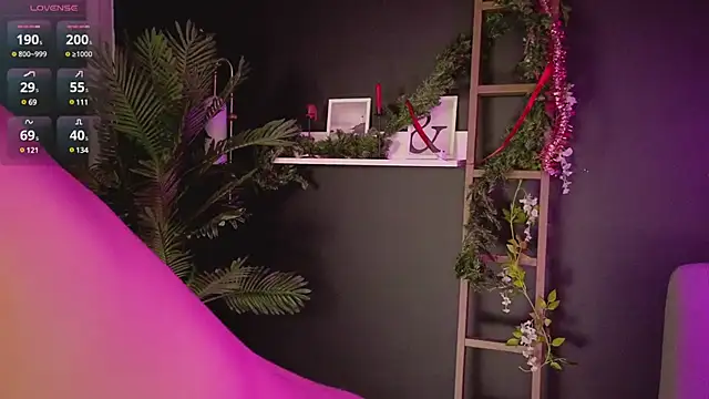 Chloe Vixen online show from 12/24/24, 03:58
