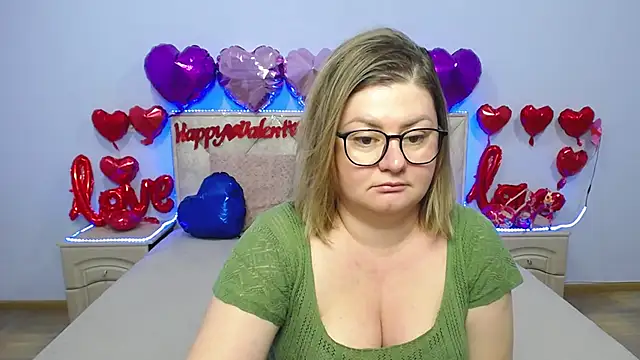 ZannaDreil online show from 02/08/25, 11:13