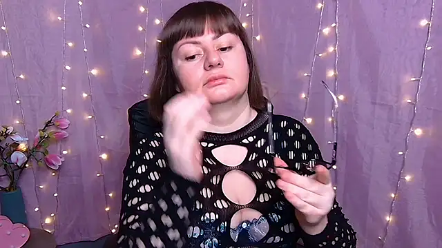 Snapshot of ZannaDreil chatting on 02/23/26, 07:00 ZannaDreil online show from 02/23/26, 07:00