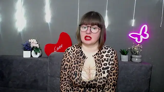 Snapshot of ZannaDreil chatting on 03/12/26, 07:42 ZannaDreil online show from 03/12/26, 07:42