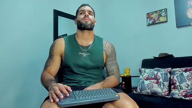 Snapshot of SamirHazard97 chatting on 10/01/25, 08:15 SamirHazard97 online show from 10/01/25, 08:15