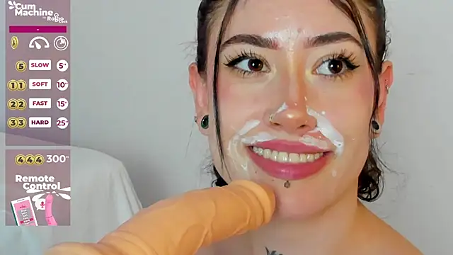 melody suarez online show from 02/03/25, 02:14