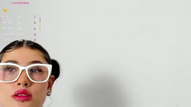 melody suarez online show from 03/08/25, 08:03