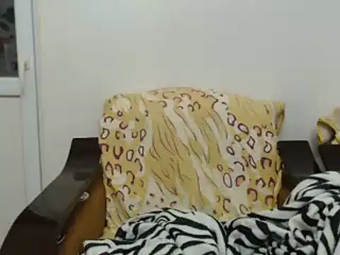 MissElla online show from 01/31/25, 02:04