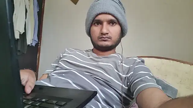 Snapshot of Jonrobinso chatting on 11/28/25, 05:10 Jonrobinso online show from 11/28/25, 05:10