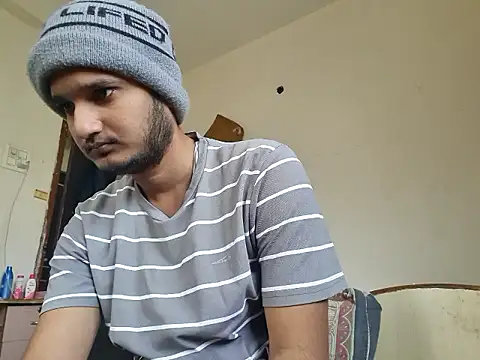 Snapshot of Jonrobinso chatting on 11/30/25, 05:33 Jonrobinso online show from 11/30/25, 05:33