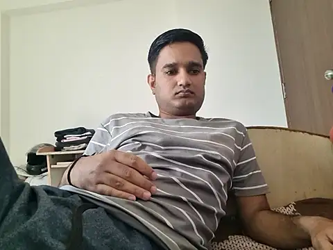 Snapshot of Jonrobinso chatting on 02/22/26, 05:51 Jonrobinso online show from 02/22/26, 05:51
