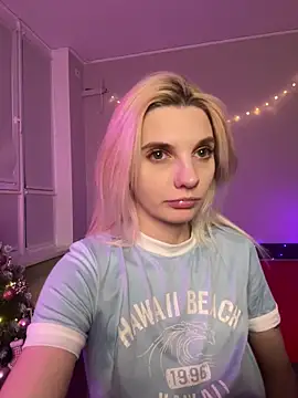 LoveLuna  online show from 01/02/25, 01:27