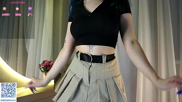 EvelyynLopez online show from 01/14/25, 08:48