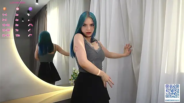 EvelyynLopez online show from 02/12/25, 04:01