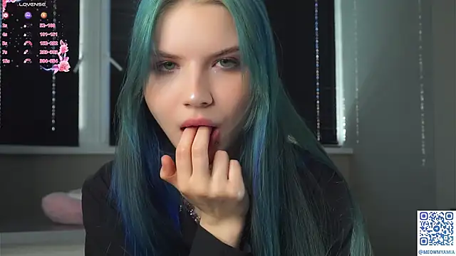 EvelyynLopez online show from 02/21/25, 04:07