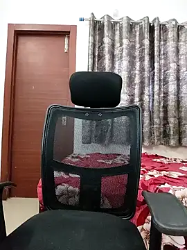 sanaya baby online show from 01/04/25, 03:50