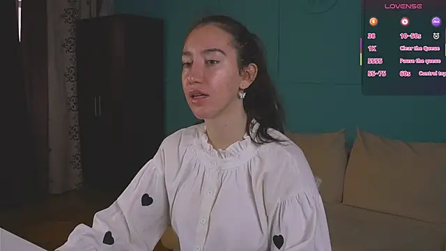 Belle Via online show from 06/14/26, 10:50