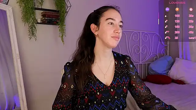 Belle Via online show from 07/27/26, 12:34