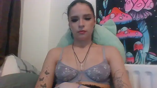 EmilyCleeveland online show from 12/08/24, 03:24