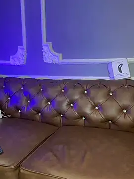 AaronCruz  online show from 02/25/25, 04:10