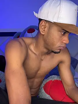 AaronCruz  online show from 10/15/25, 04:34