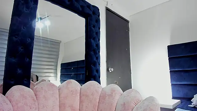 Snapshot of _Cristal_evans chatting on 02/10/25, 03:46 Cristal evans online show from 02/10/25, 03:46