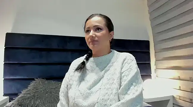 Snapshot of _Cristal_evans chatting on 02/18/25, 07:32 Cristal evans online show from 02/18/25, 07:32