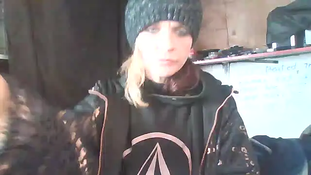 angelsplaytoy69699 online show from 12/05/24, 06:00