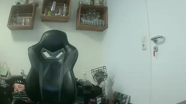 Snapshot of Malekith_79 chatting on 11/24/25, 08:25 Malekith 79 online show from 11/24/25, 08:25