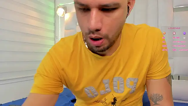 Jacoob19  online show from 12/04/24, 12:58