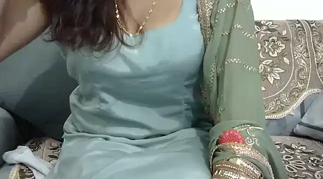 mishi kaur online show from 12/10/24, 02:59