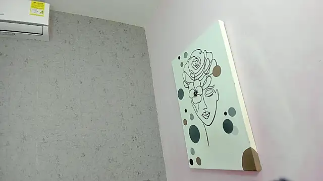 Snapshot of Tiffany_mendez chatting on 09/29/25, 12:10 Tiffany mendez online show from 09/29/25, 12:10