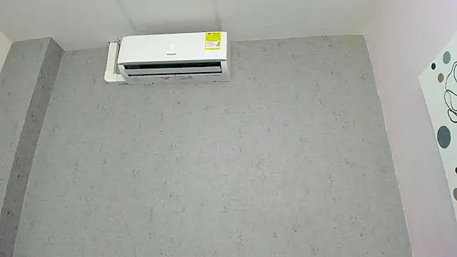 Snapshot of Tiffany_mendez chatting on 10/04/25, 12:03 Tiffany mendez online show from 10/04/25, 12:03