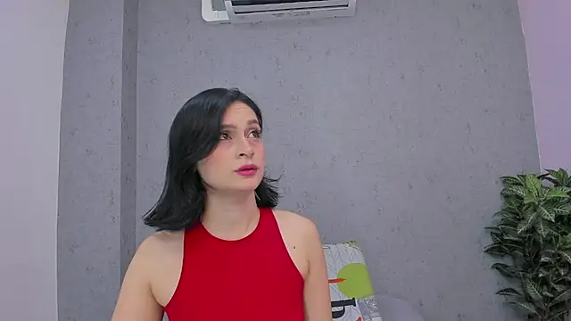 Snapshot of Tiffany_mendez chatting on 11/15/25, 12:13 Tiffany mendez online show from 11/15/25, 12:13