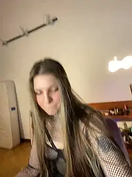 Annie aww online show from 03/01/25, 11:15