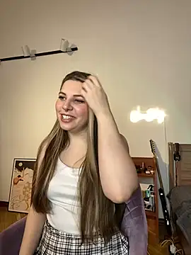 Annie aww online show from 03/02/25, 08:07