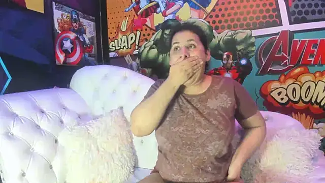 Snapshot of candy_hairy chatting on 12/03/25, 03:03 candy hairy online show from 12/03/25, 03:03