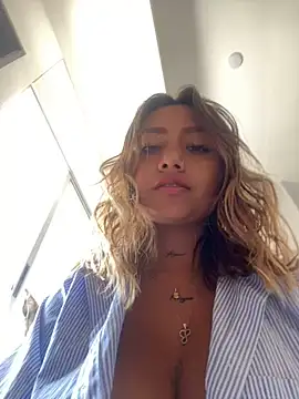 amanda-medrano1 online show from 01/16/25, 05:12