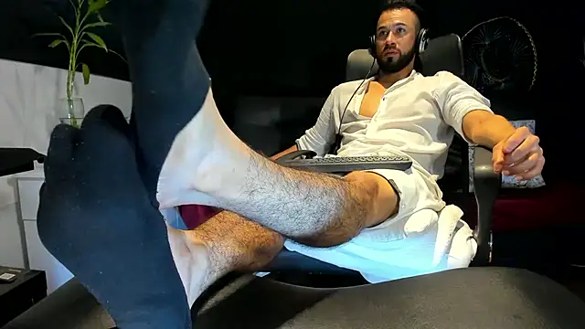 alessandro wye online show from 10/26/25, 04:51