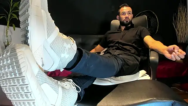 alessandro wye online show from 10/27/25, 05:22