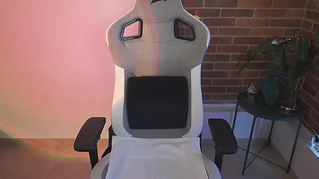 Snapshot of anyacutex chatting on 03/15/25, 07:16 anyacutex online show from 03/15/25, 07:16