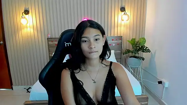 melody flowers online show from 02/20/25, 03:19