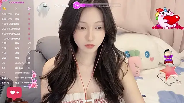 Snapshot of -Tilana- chatting on 03/03/25, 09:22 -Tilana- online show from 03/03/25, 09:22