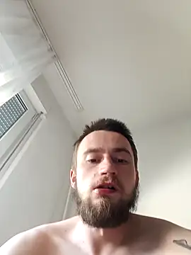 wariacik0024 online show from 04/26/26, 04:04